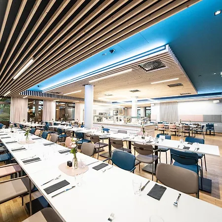 Tagungshotel Kloster Отель Untermarchtal