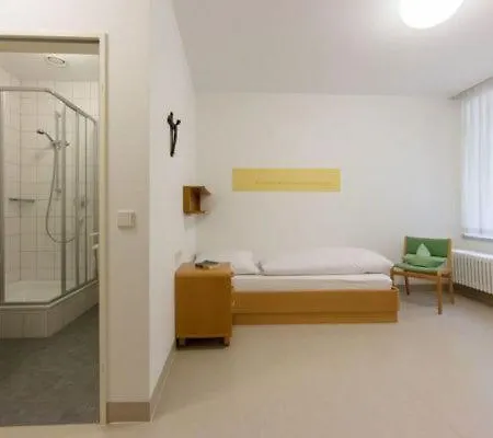 Отель Tagungshotel Kloster Untermarchtal